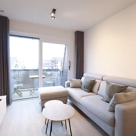 Apartment Plaza Z22 Located Near The